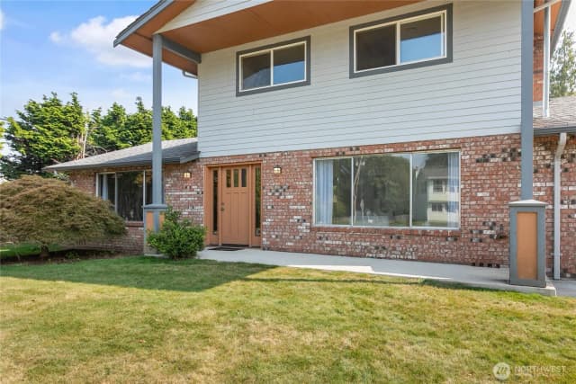 Property photo for 6228 Cascade Drive, Ferndale photo 2