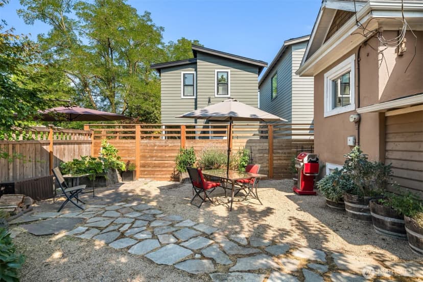 Property photo for 7641 46th Avenue S, Seattle photo 25