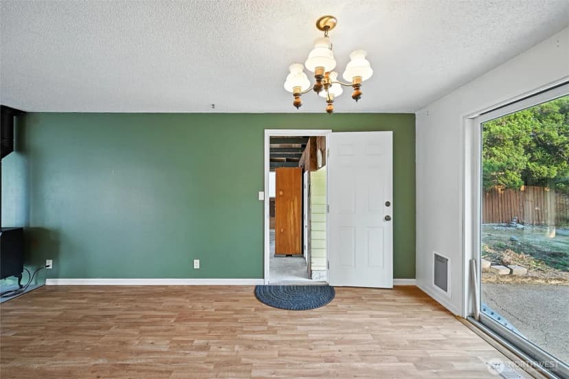 Property photo for 2614 E Crestline, Bellingham photo 10