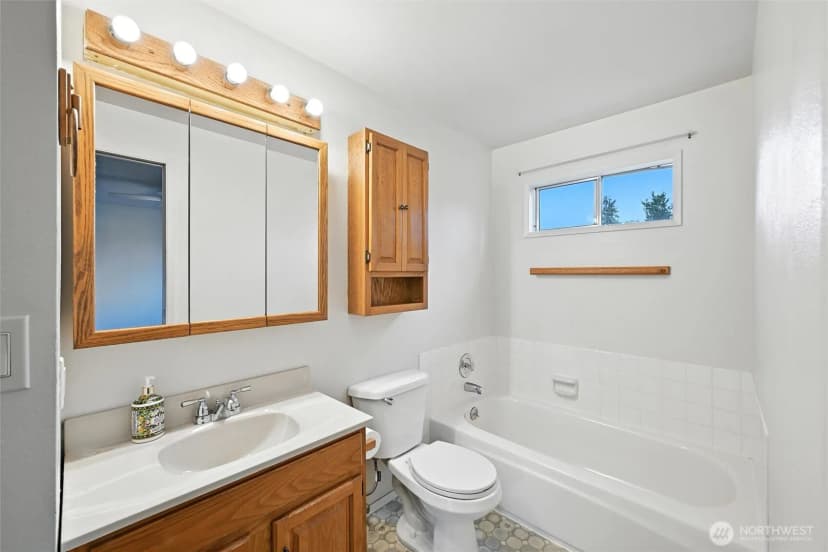 Property photo for 2614 E Crestline, Bellingham photo 13