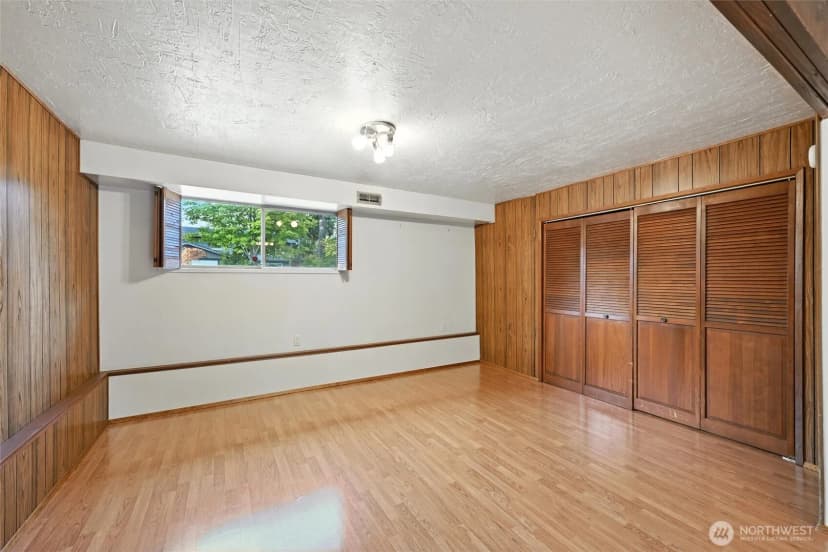 Property photo for 2614 E Crestline, Bellingham photo 17