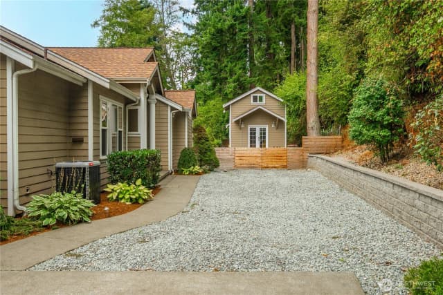 Property photo for 128 Mountain View Drive, Auburn photo 2