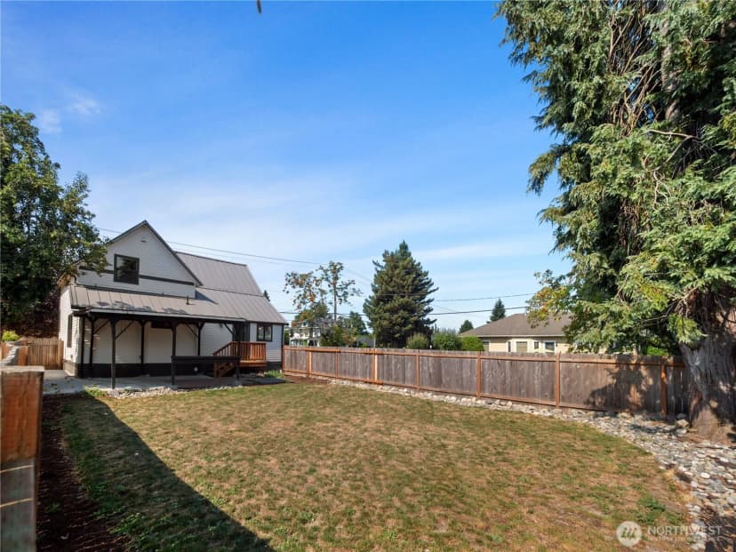 Property photo for 1637 Marion Street, Enumclaw photo 30