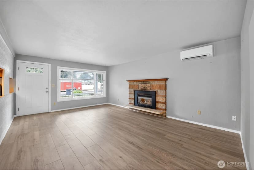 Property photo for 7022 Lazy Court Sw, Olympia photo 4