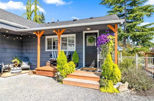 Property photo for 800 Baird Ave, Snohomish photo 3
