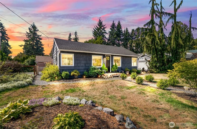 Property photo for 800 Baird Ave, Snohomish