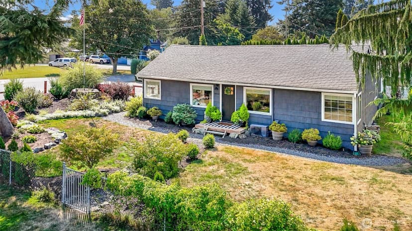 Property photo for 800 Baird Ave, Snohomish photo 4
