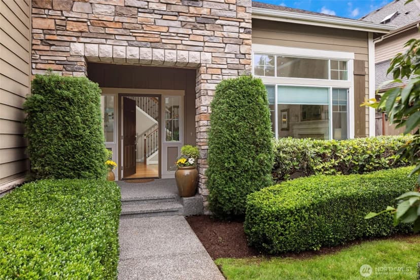 Property photo for 27519 Se 28th Place, Sammamish photo 3