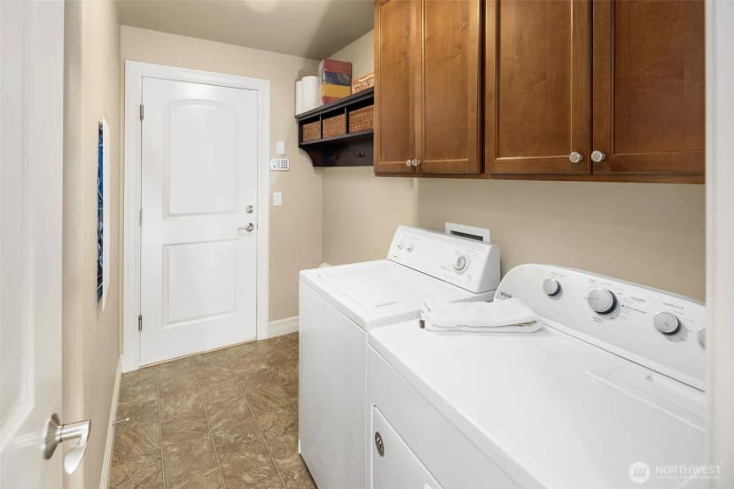 Property photo for 27519 Se 28th Place, Sammamish photo 21