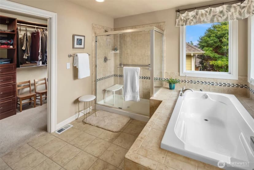 Property photo for 27519 Se 28th Place, Sammamish photo 26