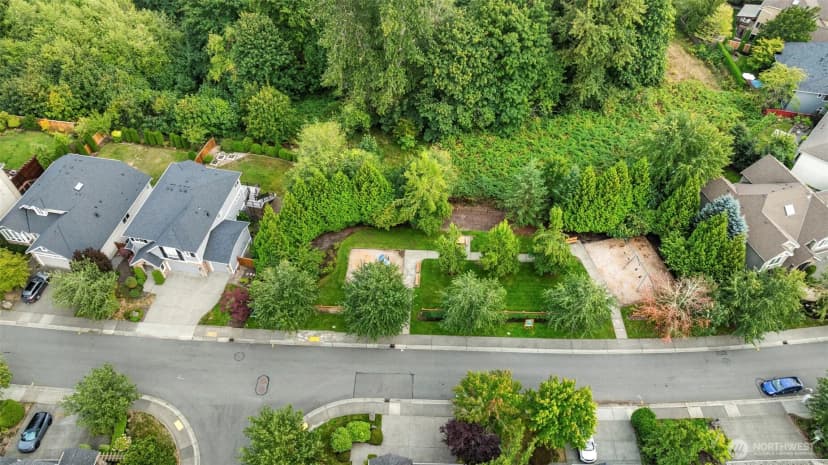 Property photo for 27519 Se 28th Place, Sammamish photo 39