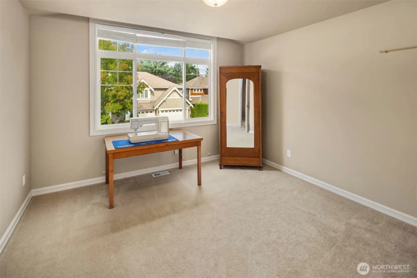 Property photo for 27519 Se 28th Place, Sammamish photo 33