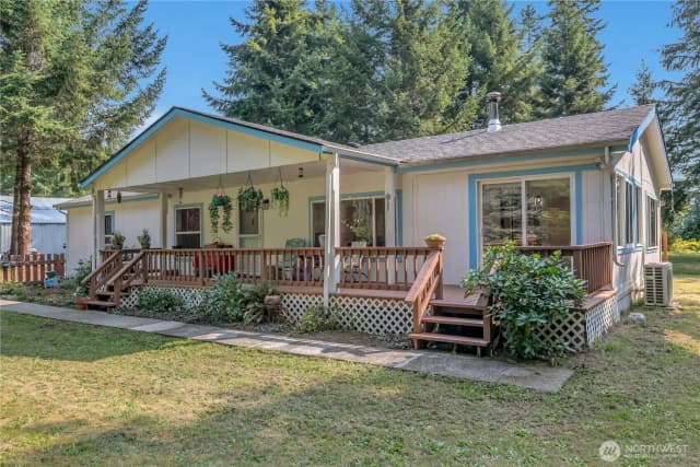 Property photo for 2220 W Plug Mill Road, Elma