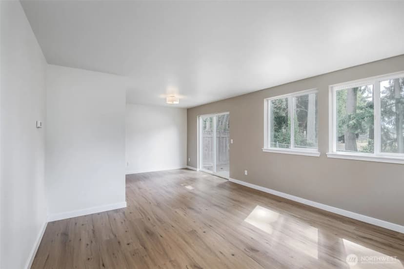 Property photo for 2014 Kelowna Place Se, Port Orchard photo 12