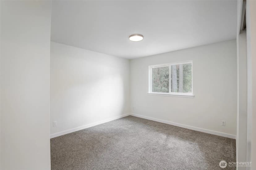Property photo for 2014 Kelowna Place Se, Port Orchard photo 30