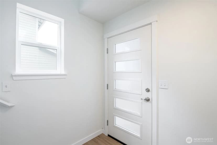 Property photo for 2014 Kelowna Place Se, Port Orchard photo 6