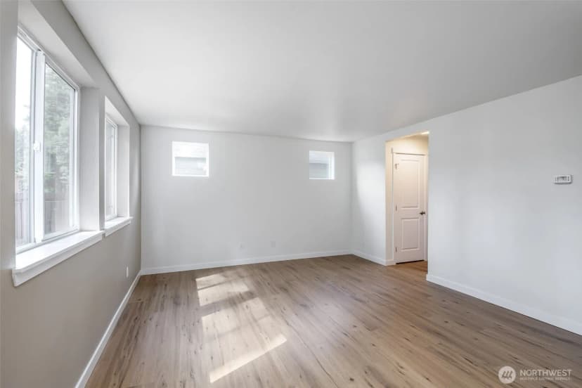 Property photo for 2014 Kelowna Place Se, Port Orchard photo 13