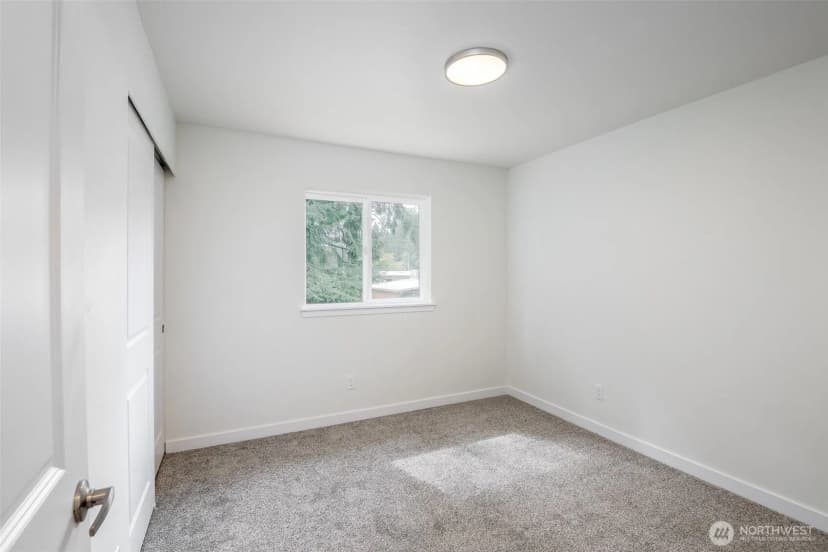 Property photo for 2014 Kelowna Place Se, Port Orchard photo 31