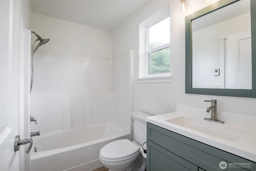 Property photo for 2014 Kelowna Place Se, Port Orchard photo 28
