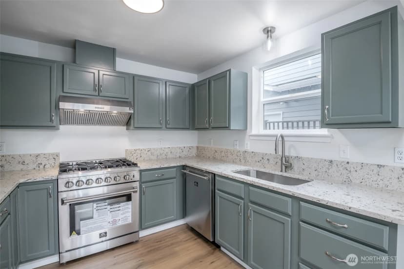 Property photo for 2014 Kelowna Place Se, Port Orchard photo 17