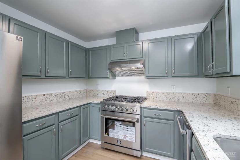 Property photo for 2014 Kelowna Place Se, Port Orchard photo 16