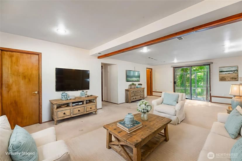 Property photo for 21229 Ne 14th Place, Sammamish photo 29