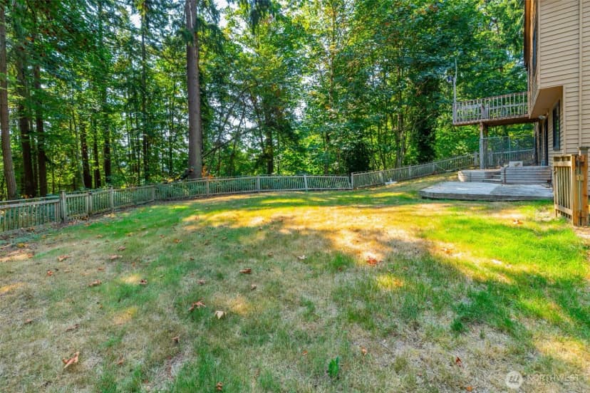 Property photo for 21229 Ne 14th Place, Sammamish photo 33
