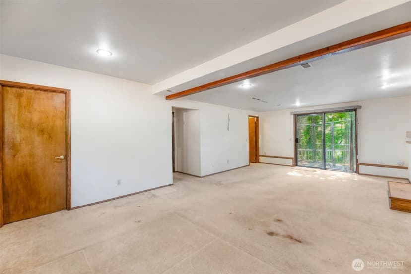 Property photo for 21229 Ne 14th Place, Sammamish photo 25