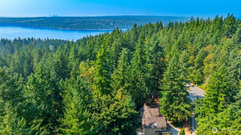 Property photo for 21229 Ne 14th Place, Sammamish photo 35