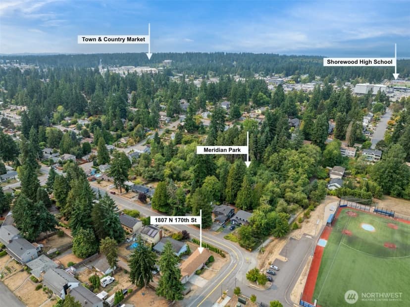 Property photo for 1807 N 170th Street, Shoreline photo 38