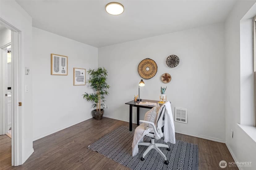 Property photo for 4802 Delridge Way Sw, Seattle photo 16