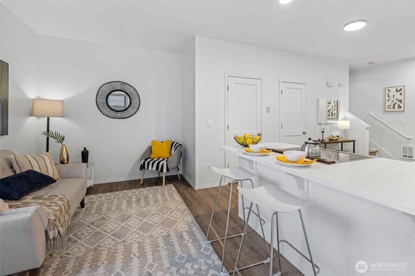 Property photo for 4802 Delridge Way Sw, Seattle photo 12