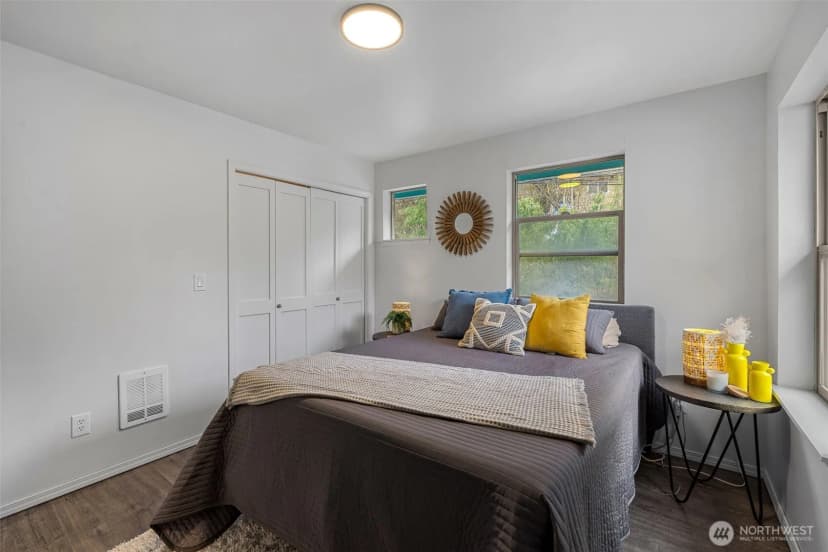 Property photo for 4802 Delridge Way Sw, Seattle photo 19