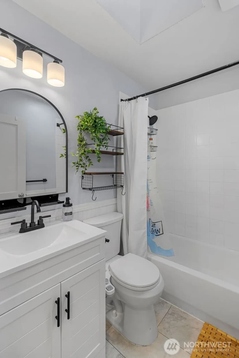 Property photo for 4802 Delridge Way Sw, Seattle photo 22