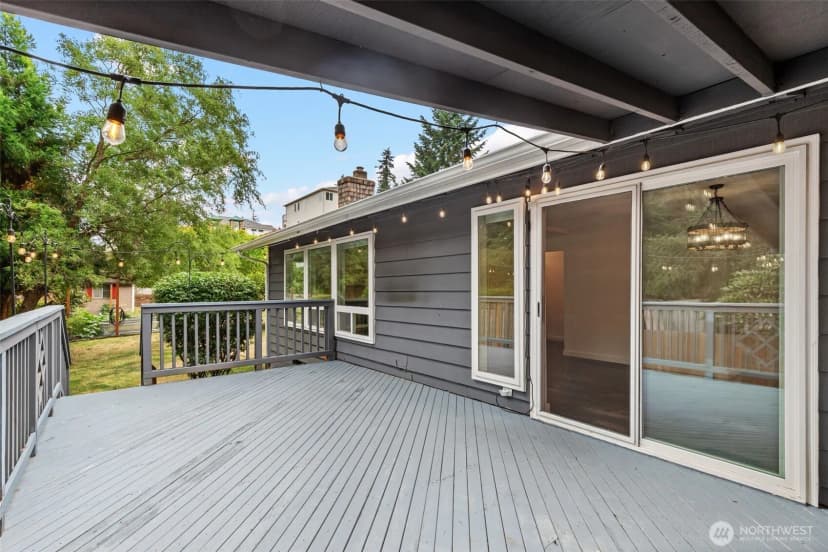 Property photo for 232 144th Street Se, Everett photo 27
