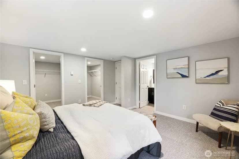 Property photo for 9642 13th Avenue Sw, Seattle photo 13
