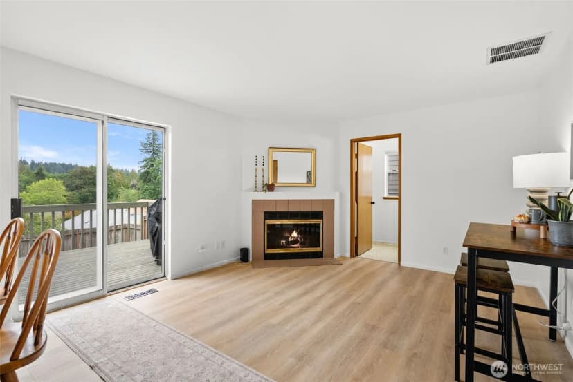 Property photo for 8170 Cottage Place Ne, Bremerton photo 14