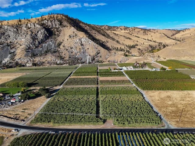 Property photo for 263 Oliver Lane, Chelan