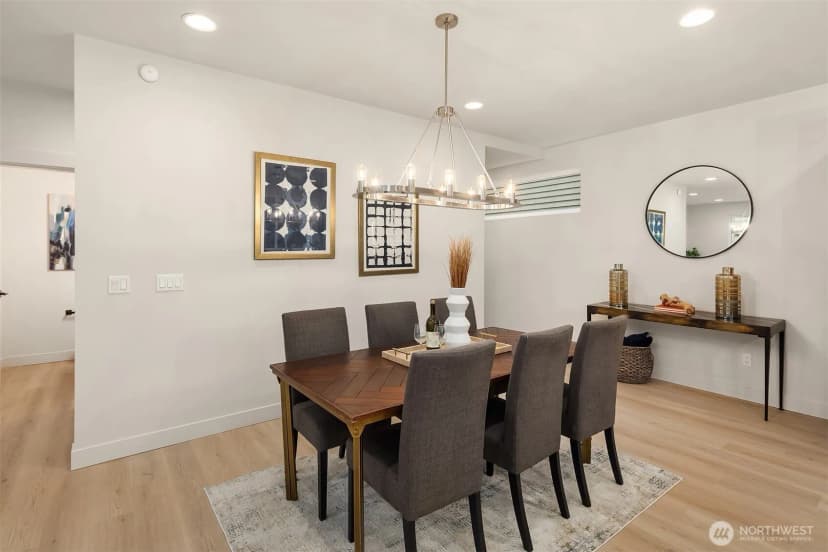 Property photo for 8823 Ashworth Avenue N, Seattle photo 6