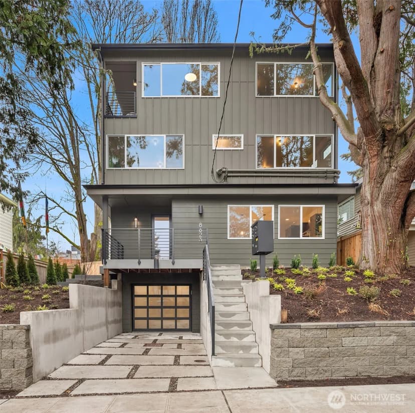 Property photo for 8823 Ashworth Avenue N, Seattle photo 26