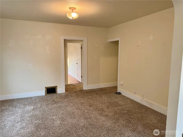 Property photo for 2025 Neilsen Avenue, Enumclaw photo 5