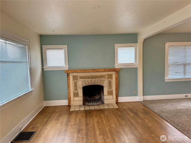 Property photo for 2025 Neilsen Avenue, Enumclaw photo 3