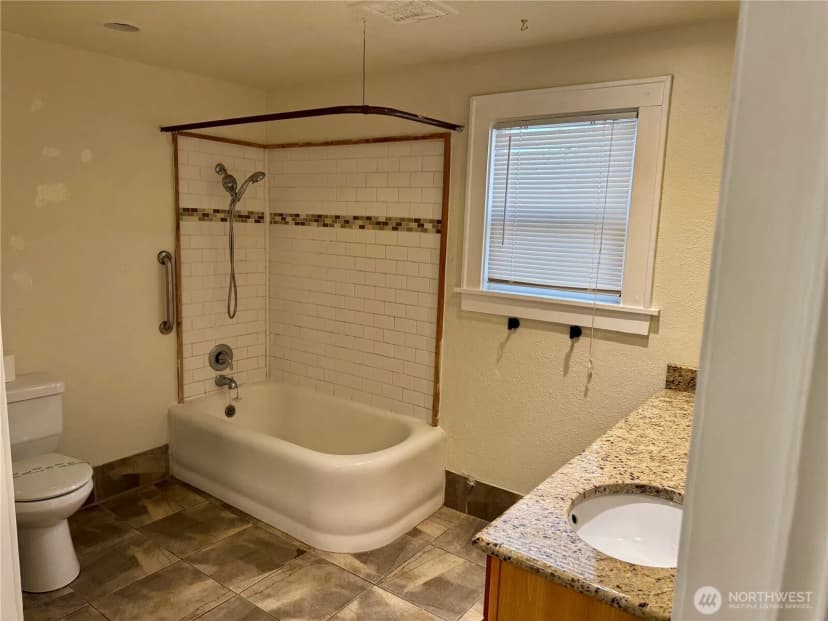 Property photo for 2025 Neilsen Avenue, Enumclaw photo 21