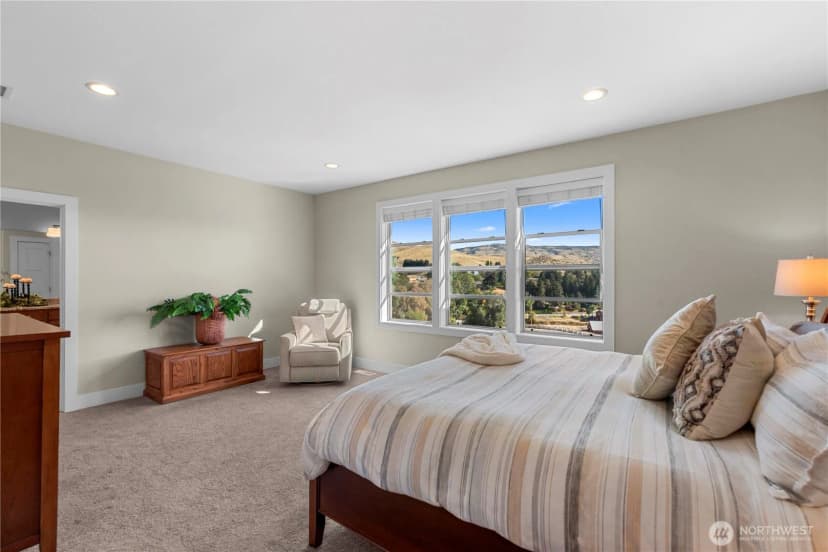 Property photo for 3525 Dianna Way, Wenatchee photo 10