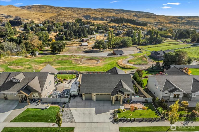 Property photo for 3525 Dianna Way, Wenatchee photo 28