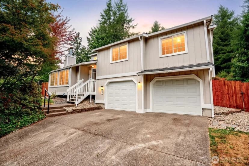 Property photo for 9636 Summerfield Court Se, Olympia