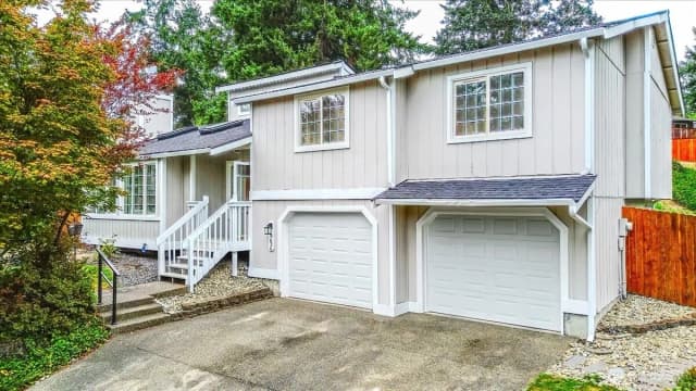 Property photo for 9636 Summerfield Court Se, Olympia photo 2