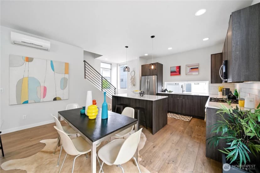 Property photo for 3807 Ashworth Avenue N, Seattle photo 11