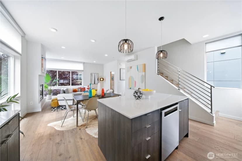 Property photo for 3807 Ashworth Avenue N, Seattle photo 18
