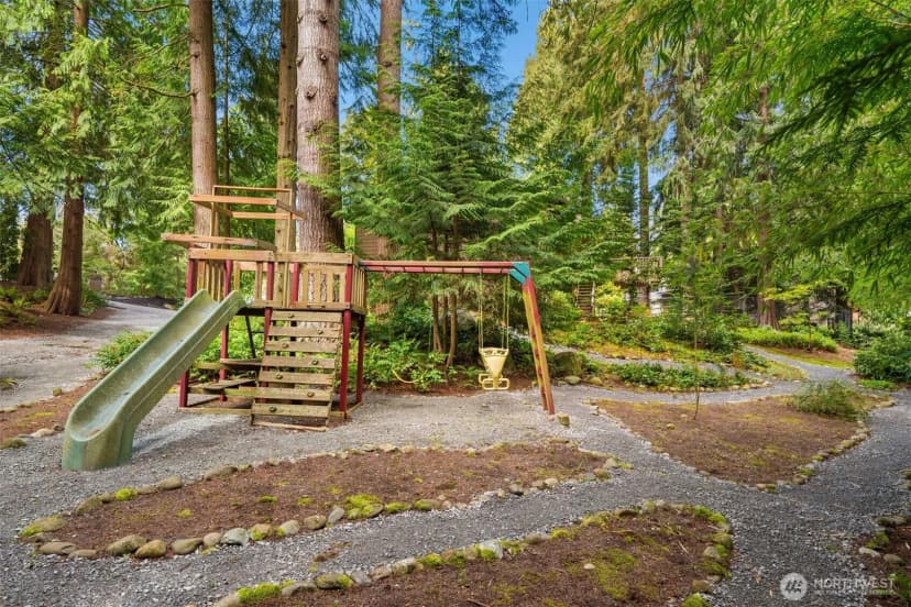 Property photo for 13303 48th Place W, Edmonds photo 36